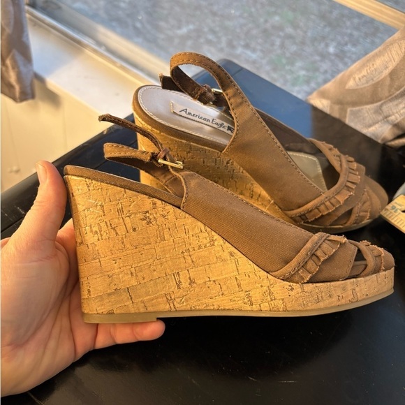 American Eagle Outfitters Women’s Taupe Open Toe Wedges Size 8.5 - Picture 5 of 10